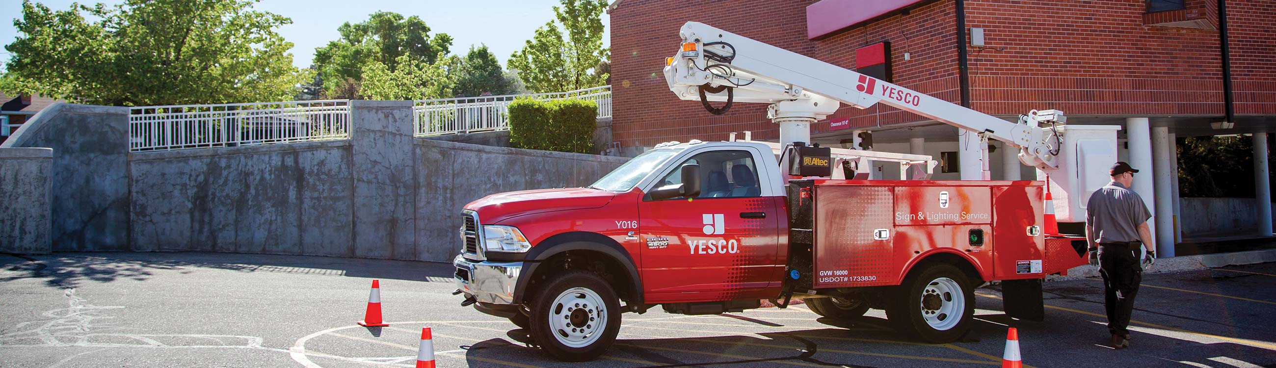 4th of July 2024 YESCO Sign & Lighting Repair London